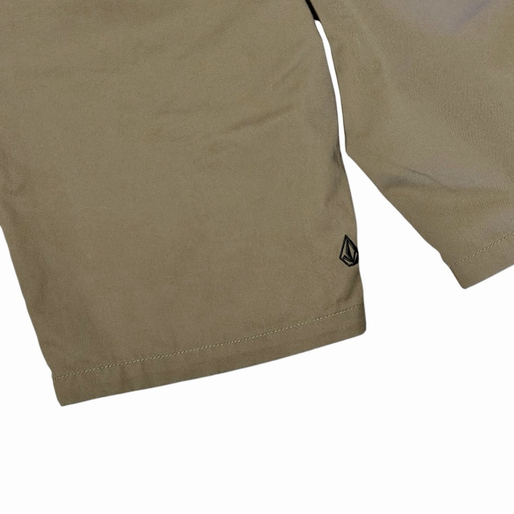 Volcom Shorts Mens Size 29 Khaki Modern Fit Flat Front Chino Recycled Skate NWT - Picture 8 of 10